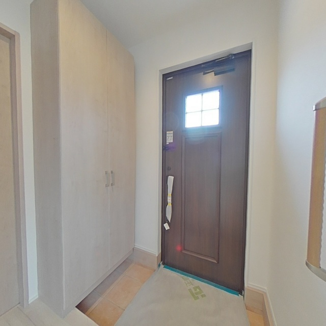 羽島郡岐南町三宅５丁目の一戸建ての玄関