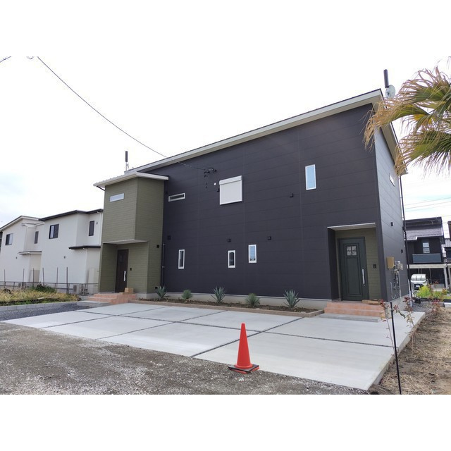 羽島郡岐南町三宅５丁目の一戸建ての外観