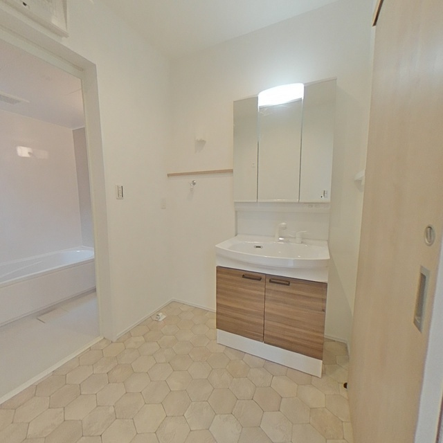 羽島郡岐南町三宅５丁目の一戸建ての洗面所