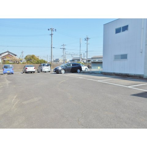 西荘３丁目上松第①駐車場の外観