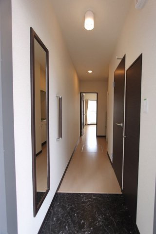 レオネクストベンチマーク祇園の玄関