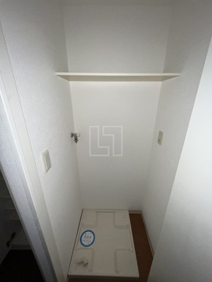 【玄関】 | 南堀江プライマリーワン | 南堀江プライマリーワン　室内洗濯パン