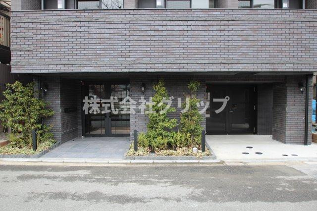 Le'a横濱鶴見市場のエントランス