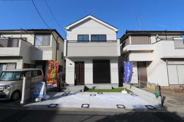 【Heartfull Town】小平鈴木町１丁目447番の外観|当物件は「設計」「建設」の『住宅性能評価』において耐震最高等級を全棟取得！