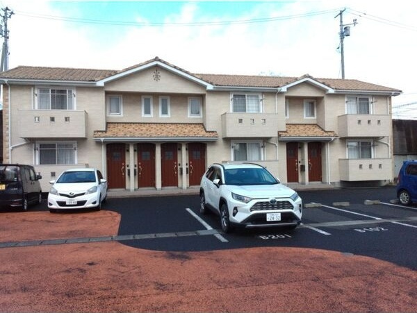 水沢ステーションアベニューB棟の外観