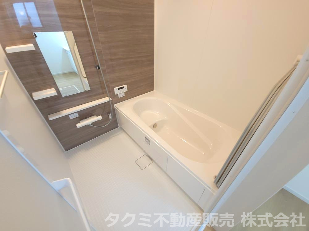 神戸市垂水区中道　新築一戸建ての浴室