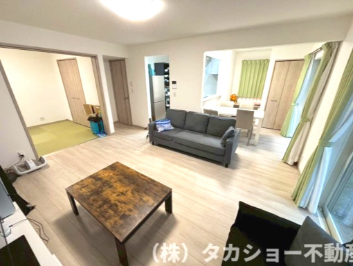 【居間・リビング】 | 市原市うるいど南一丁目　築浅中古戸建