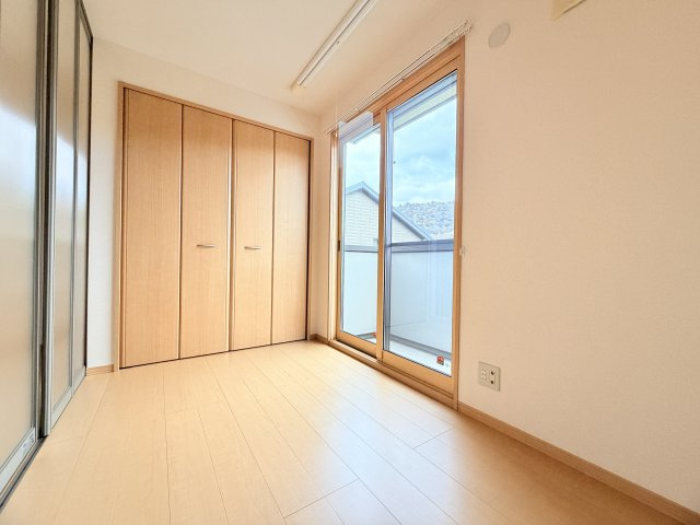 ヒルサイドレジデンスの寝室