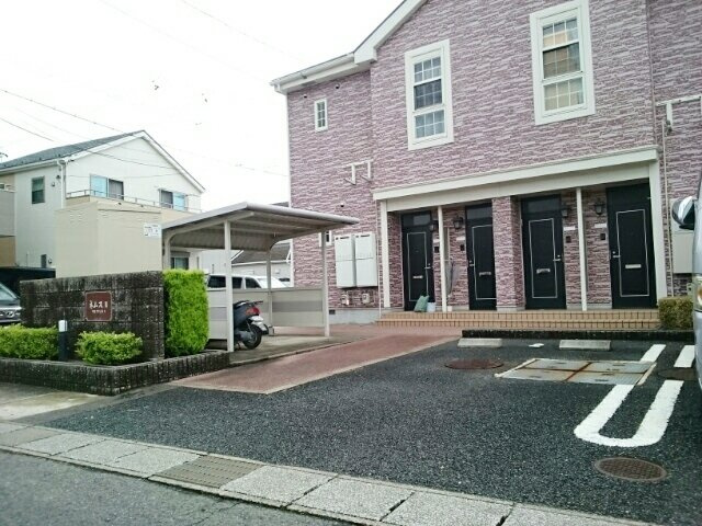 ネムスⅡの駐車場