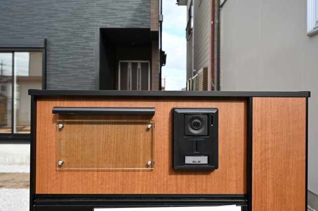 【セキュリティ】 | 桐生市広沢町一丁目　ブルーミングガーデン　新築 | TVモニター付きインターフォンで安心