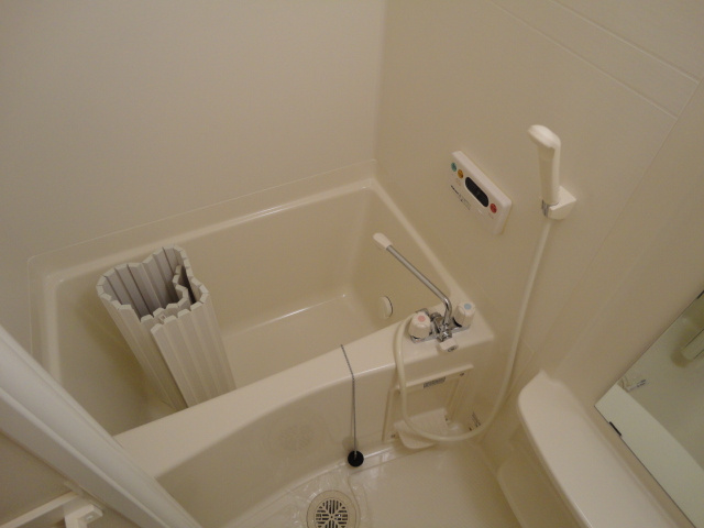 フレッシュパレス堀越の浴室|バス