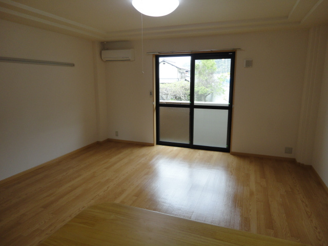 フレッシュパレス堀越の内装|洋室