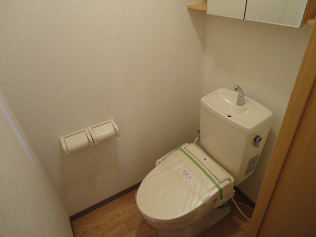 フレッシュパレス堀越のトイレ|ＷＣ（温水洗浄便座）