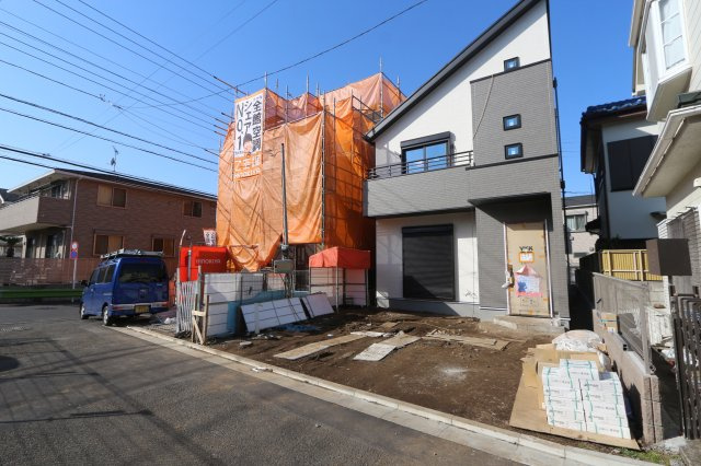 【スマートワン・シティ】花小金井７期の外観|３LDK＋フリースペース＋WIC＋固定階段式小屋裏収納(２号棟)