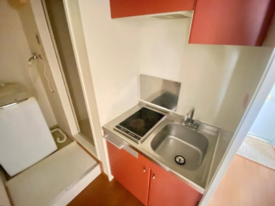 【キッチン】 | レオパレスシュテルン | お料理しやすいキッチンです