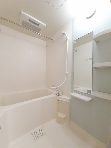 クラウンハイツＮＯＤＡの浴室|コンパクトで使いやすいお風呂です