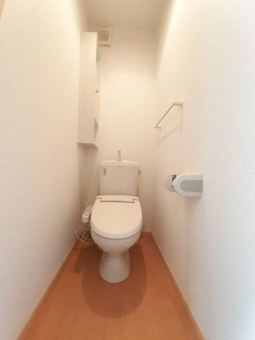 クラウンハイツＮＯＤＡのトイレ|コンパクトで使いやすいトイレです