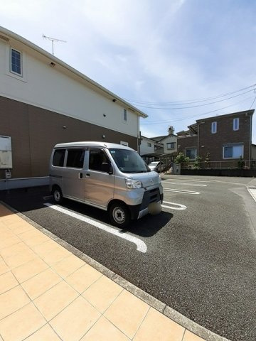 パンジーの駐車場|駐車スペースもあります