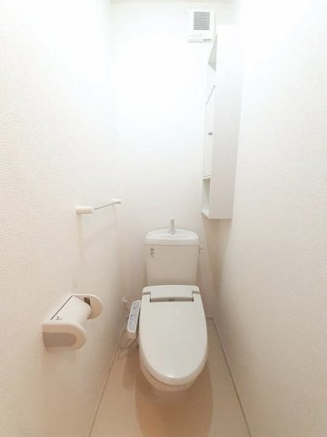 パンジーのトイレ|落ち着いたトイレです