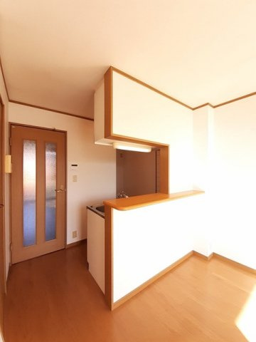 グレース・ガーデン・トミーのその他