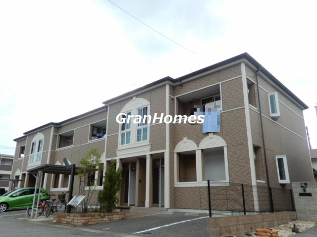 エイトリーブスの外観