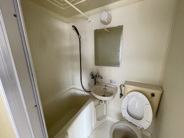 入間郡毛呂山町中央3丁目　コーポピアⅢ　OC物件の浴室|ユニットバスです