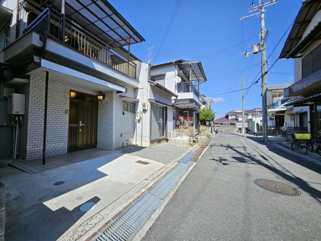 羽曳野市東阪田の前面道路含む現地写真|前面道路含む現地写真です