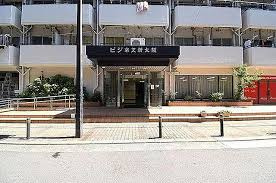 ビジネス新大阪の外観|外観は落ち着いています