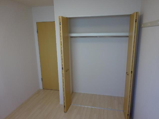 レジーナの収納|クローゼット