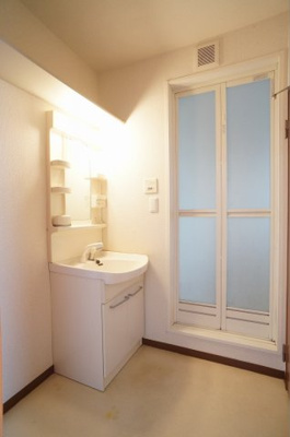 【洗面所】 | メゾン・ド・ピエール　ShaMaison | 洗濯機置き場のある洗面所