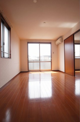 【居間・リビング】 | メゾン・ド・ピエール　ShaMaison | 南向き、陽当り良好の１１帖リビングダイニング