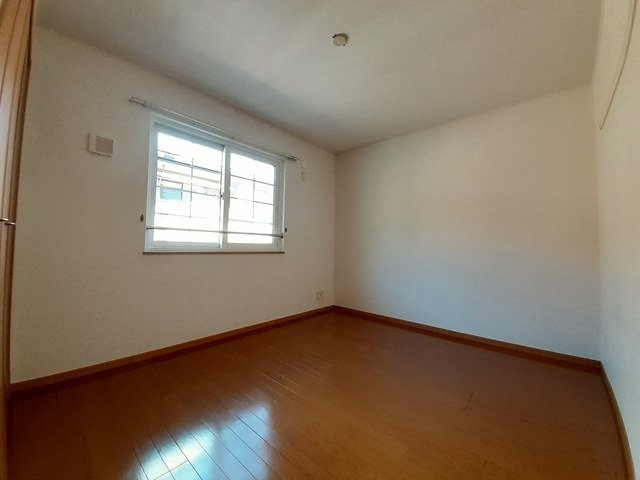 ヌーベルのその他