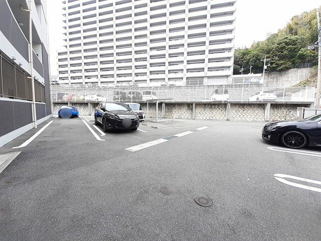 アドレシア古江の駐車場|駐車場完備です