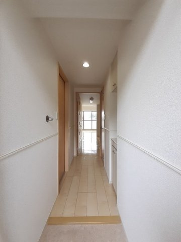 アドレシア古江の玄関|シンプルで使いやすい玄関です