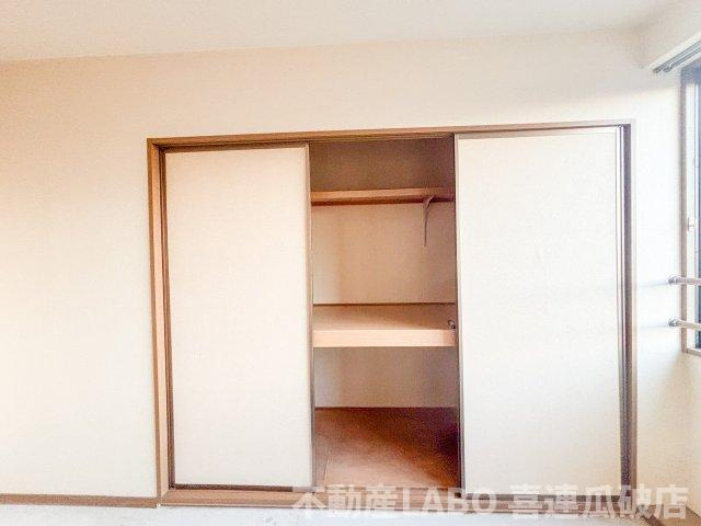 ニューリバーサイド八尾南Bの収納