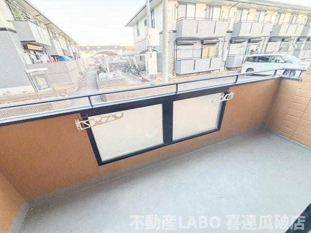 ニューリバーサイド八尾南Bのバルコニー