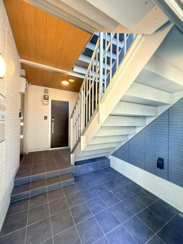 LaMaison大池町のロビー