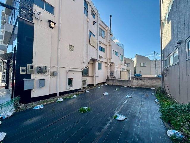 杉並区南荻窪1丁目　建築条件無し売地の外観|現地写真（2025.11.24撮影）

現地ご見学希望・資料請求などお気軽にお問い合わせ下さい！
03-5990-5201