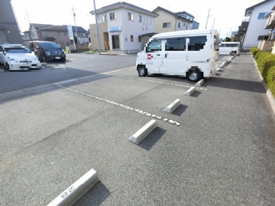 【駐車場】 | イーストヒルズ 参番館 | 駐車場