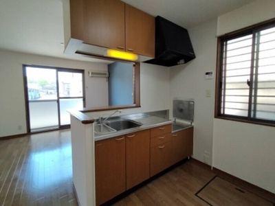 【キッチン】 | イーストヒルズ 参番館 | 対面キッチン