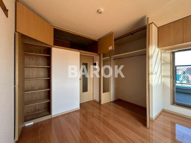 エステートモア天神アトリエの収納