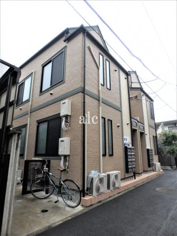 中野区中央３丁目のアパートの外観|外観もきれいです