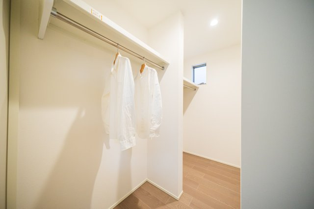 葵区羽鳥４丁目１期全３棟の収納