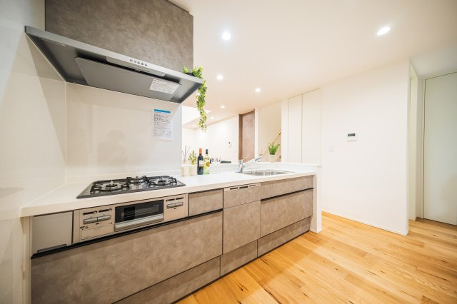 葵区羽鳥４丁目１期全３棟のキッチン
