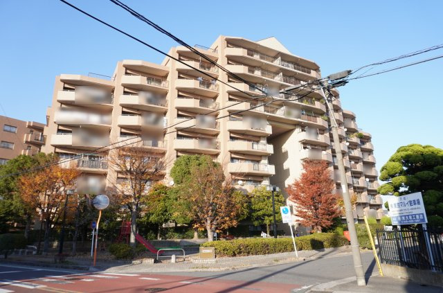 ヴィ・シティ草加弐番館の外観