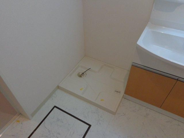 パークサイドすみれの設備|洗濯機置き場です