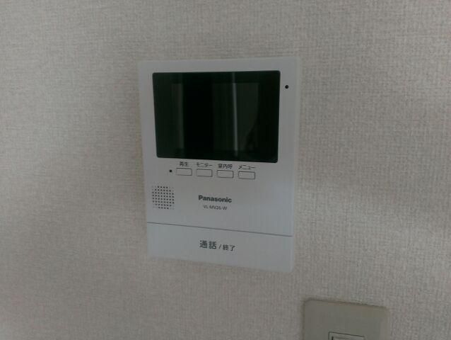 パークサイドすみれのセキュリティ|モニター付きインターホンです