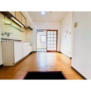 吉村コーポの玄関