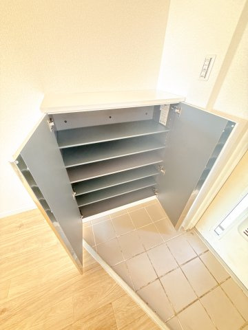 千葉市中央区都町１丁目のアパートの収納