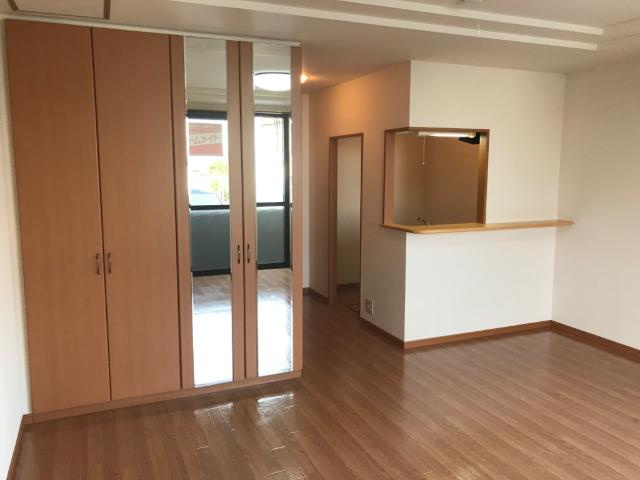 ラ・フォーネ東脇　　　刈谷市近郊の賃貸はクラスホーム刈谷店の居間・リビング|室内